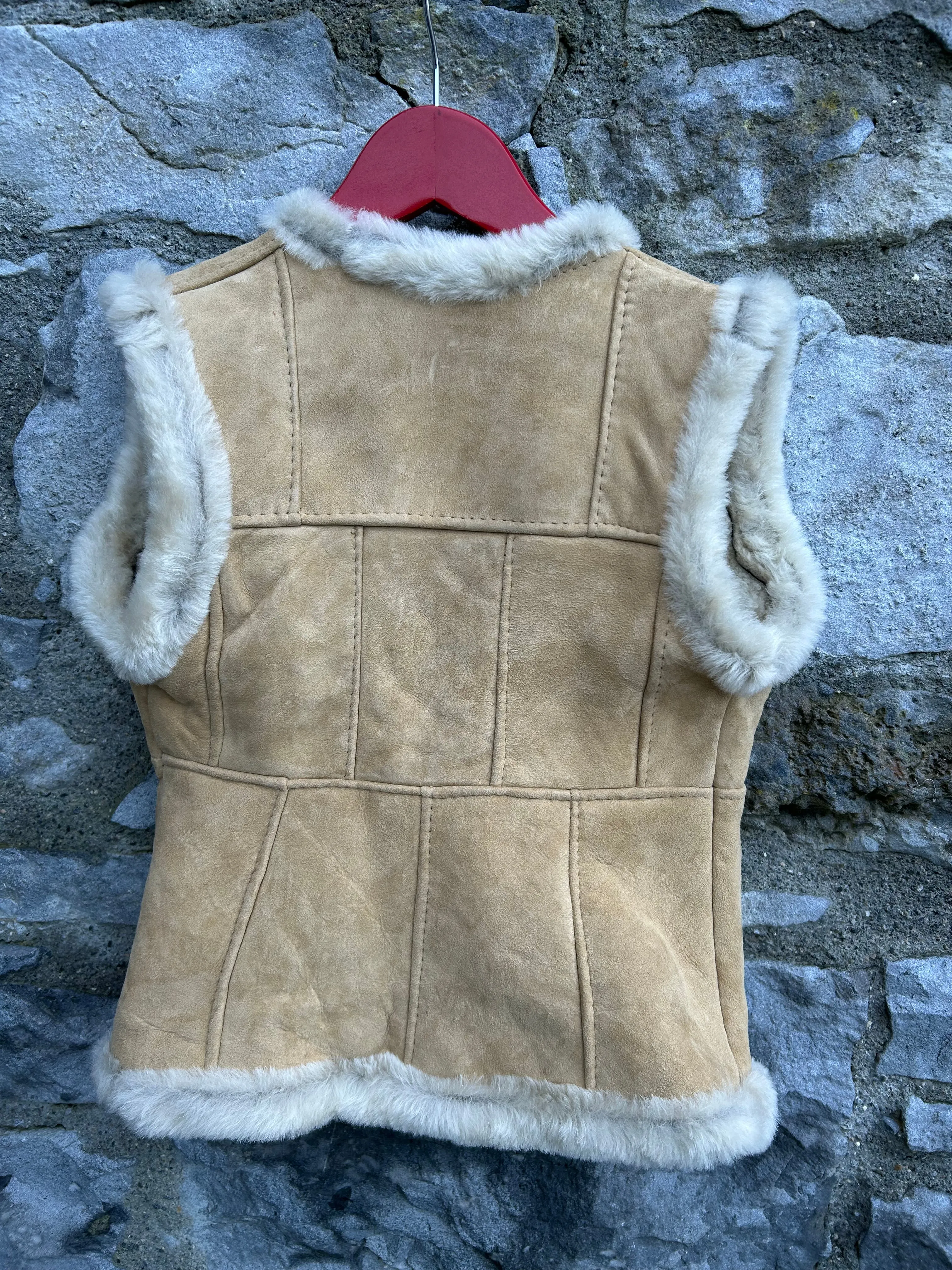 80s beige sheepskin gilet 4-5y (104-110cm)