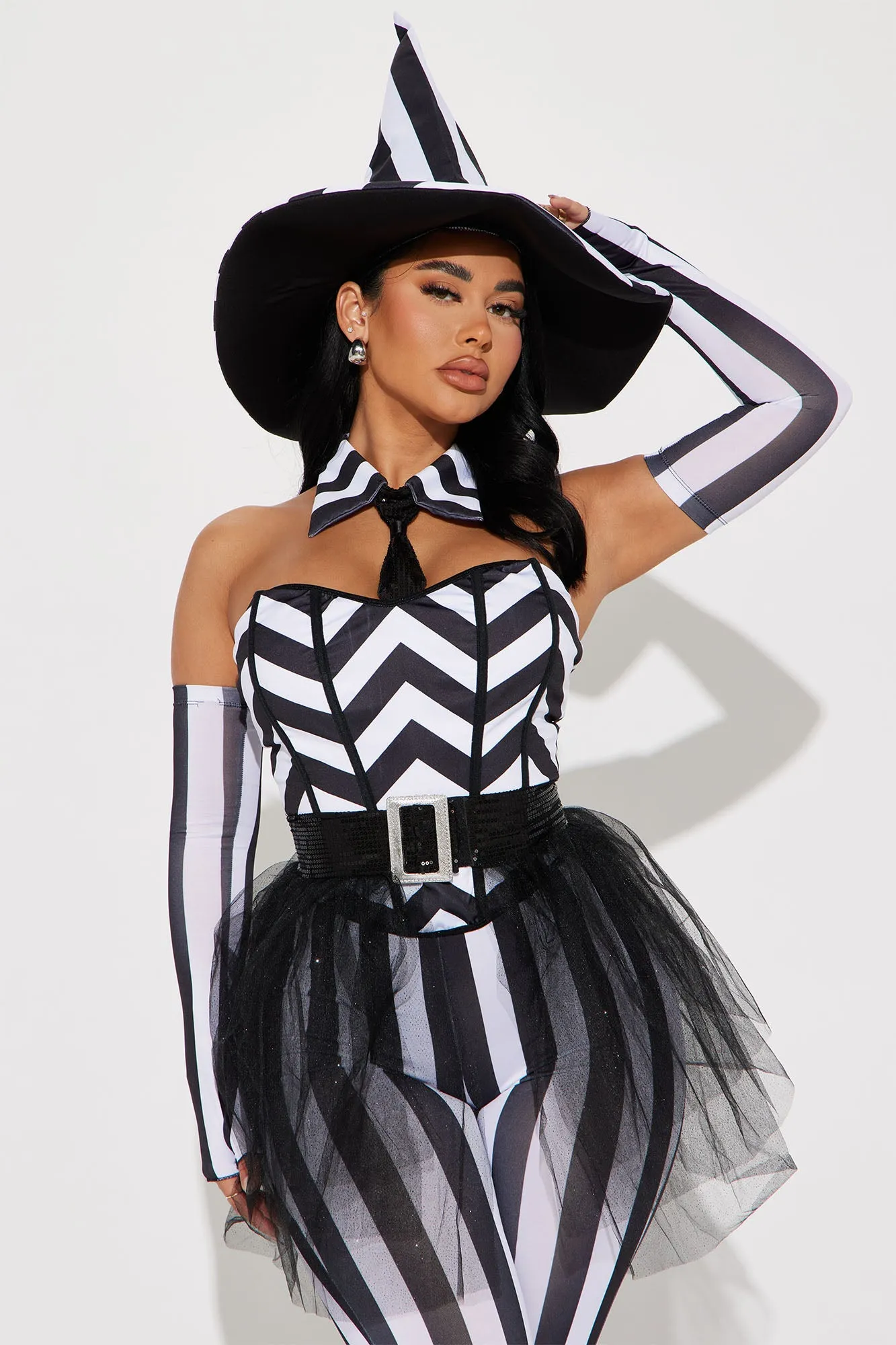 Beetle Witch 6 Piece Costume Set - Black/White