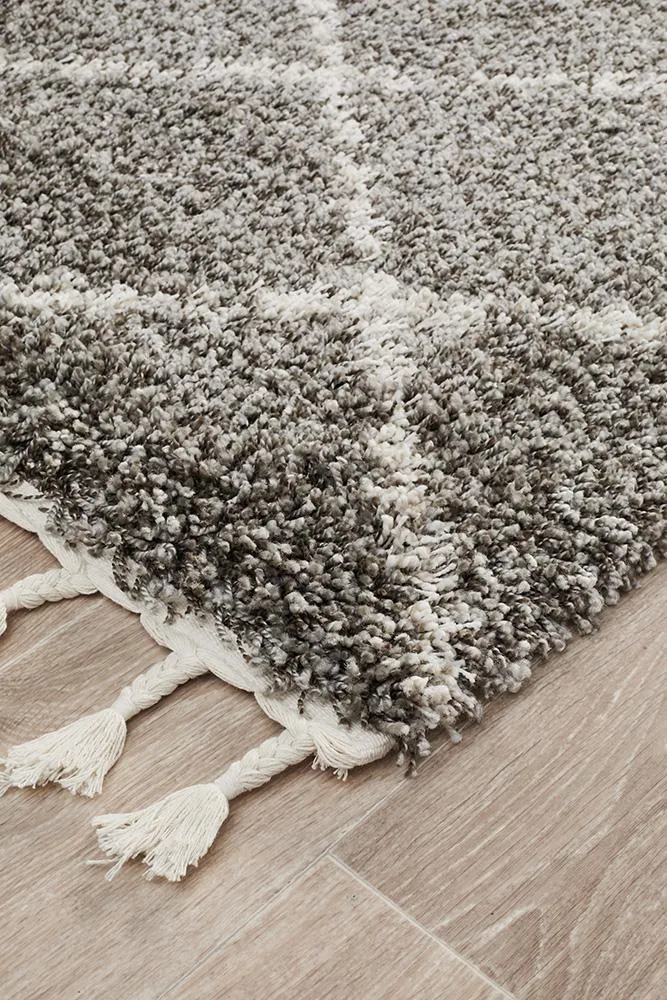 Bella fringed Grey Runner Rug