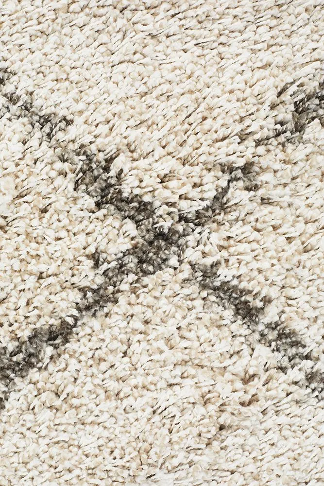 Bella Fringed Natural Rug