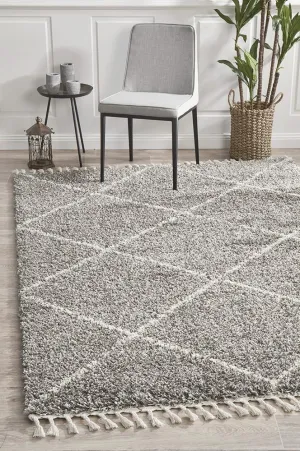 Bella Grey Fringed Rug