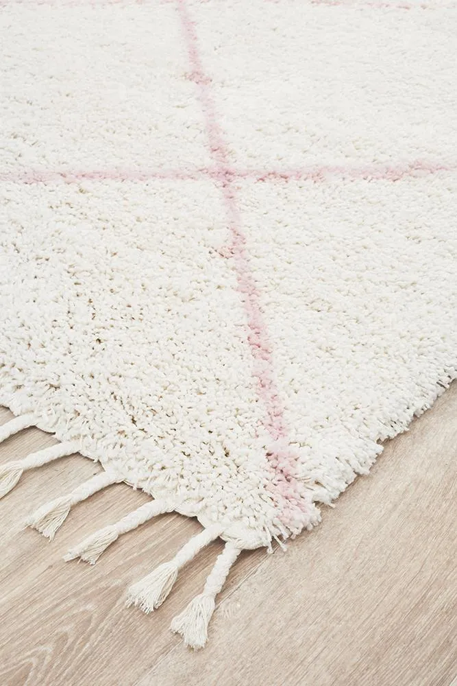 Bella Pink Fringed Rug-200X290M