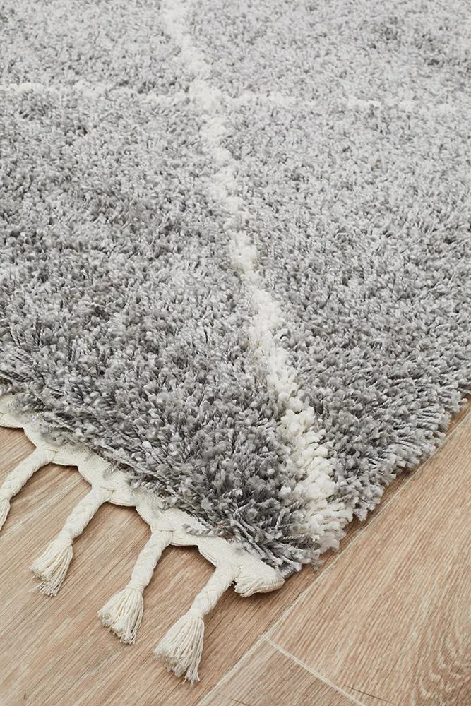 Bella Silver Fringed Rug-200X290 CM