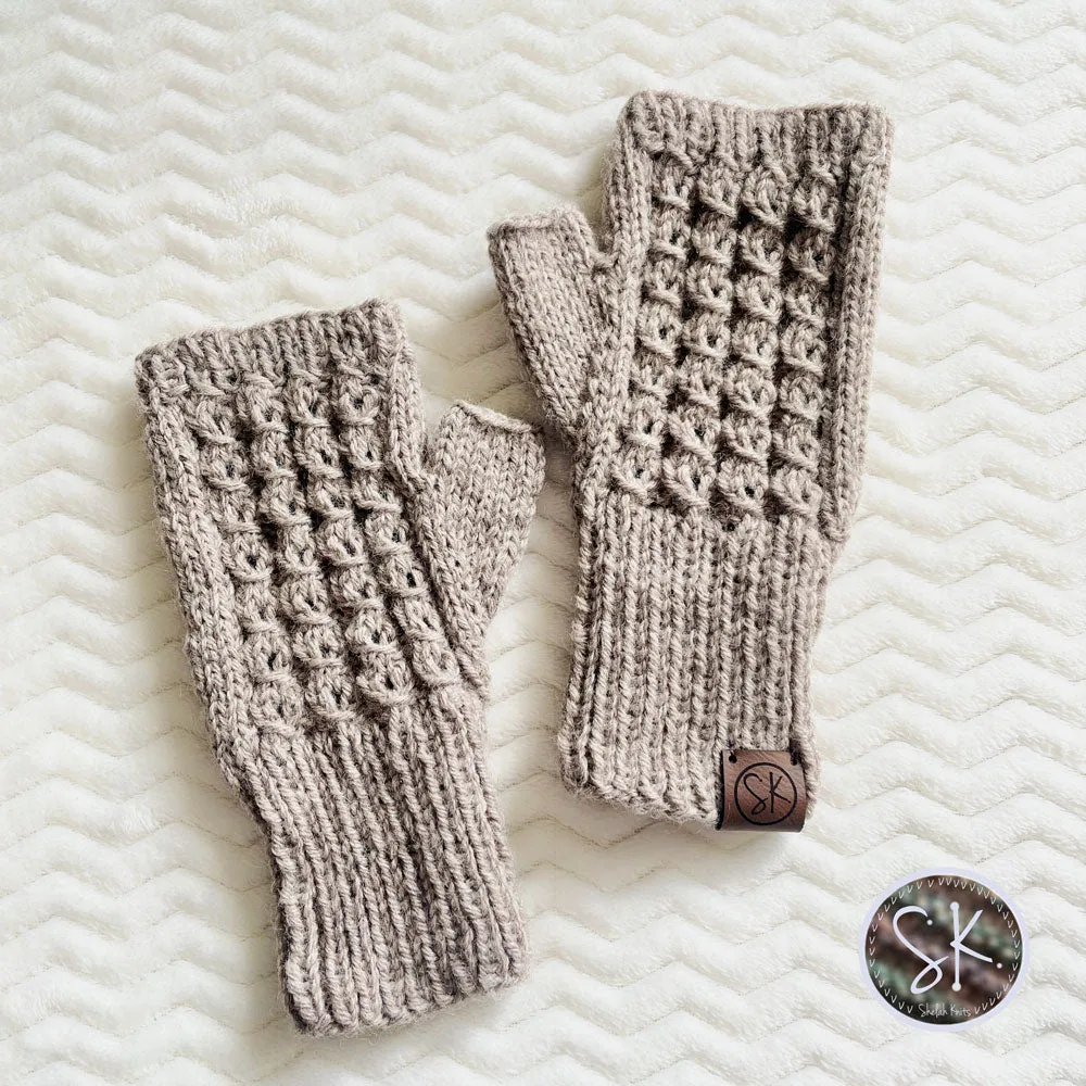 Berry Picker Fingerless Gloves / Fingerless Mittens