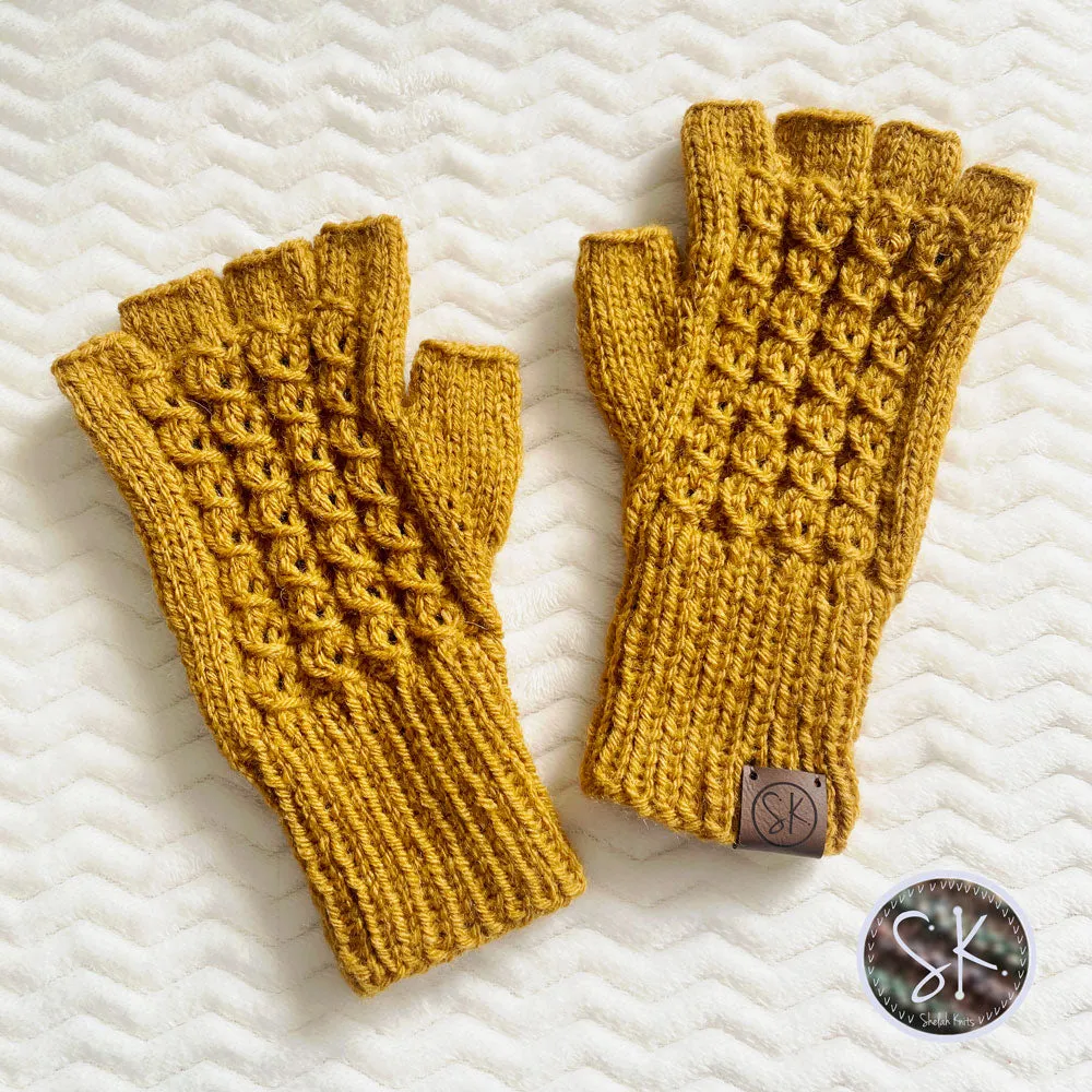 Berry Picker Fingerless Gloves / Fingerless Mittens