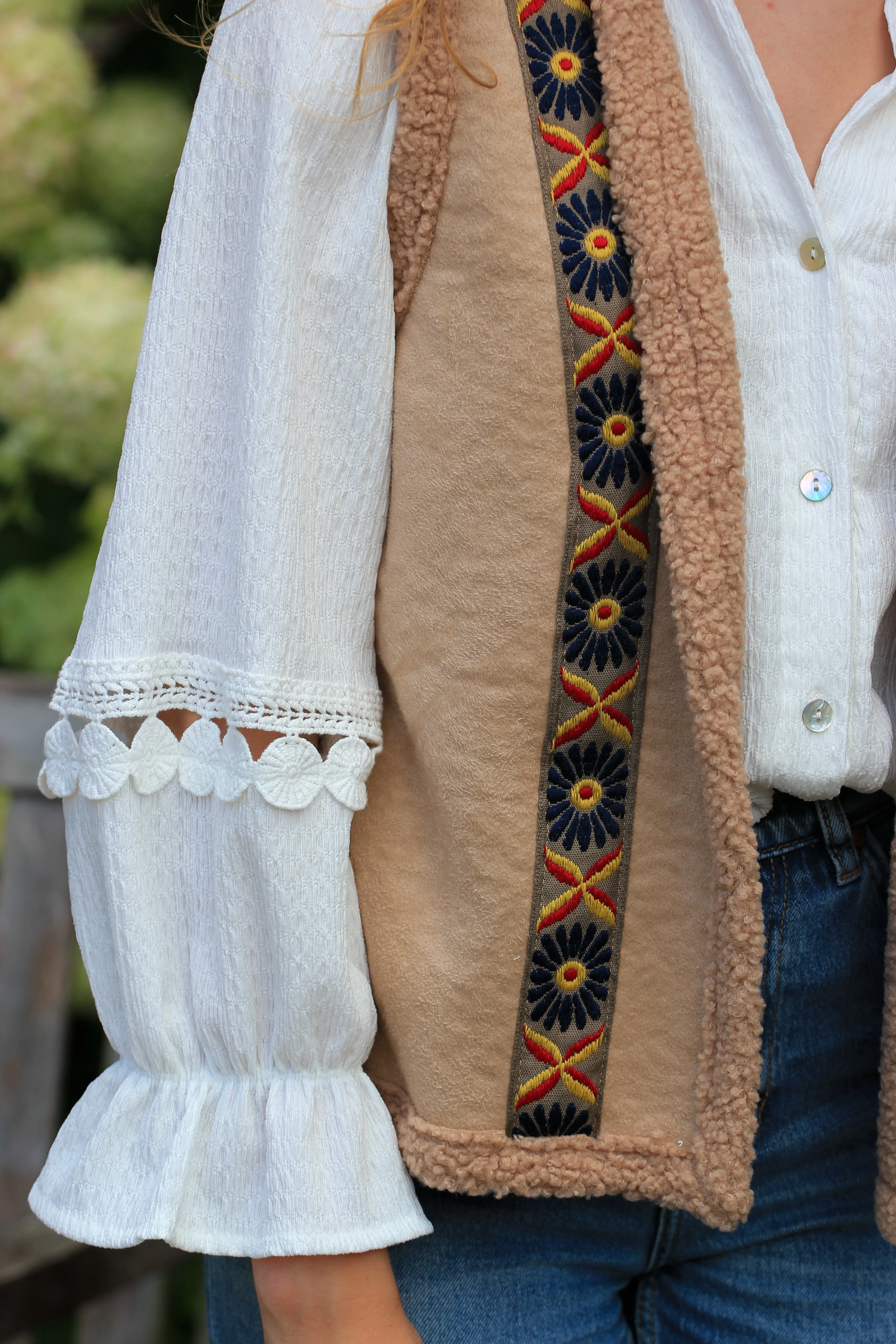 Boho gilet met borduursel Rosalie | camel