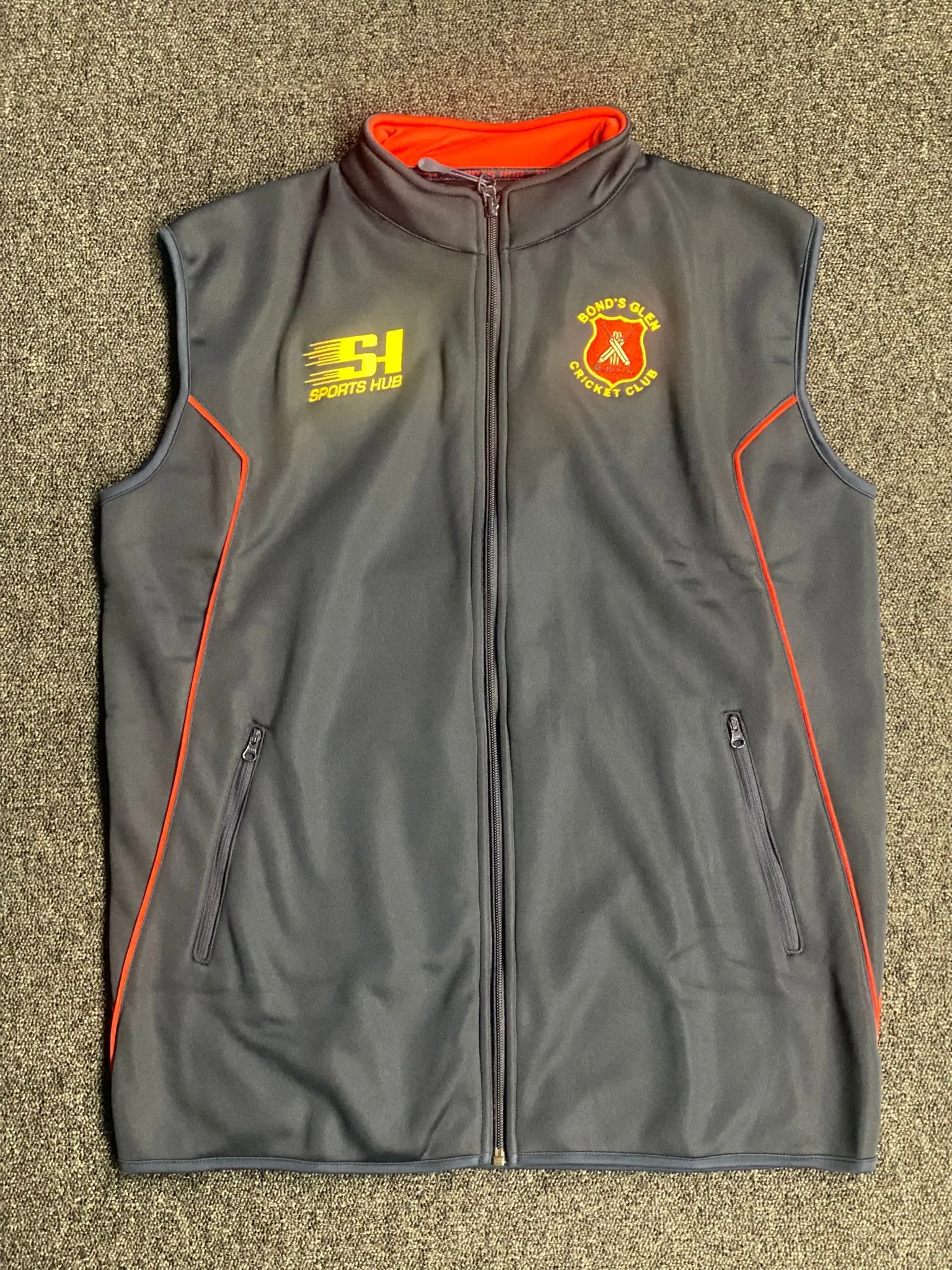 Bond's Glen Cricket Club - GILET