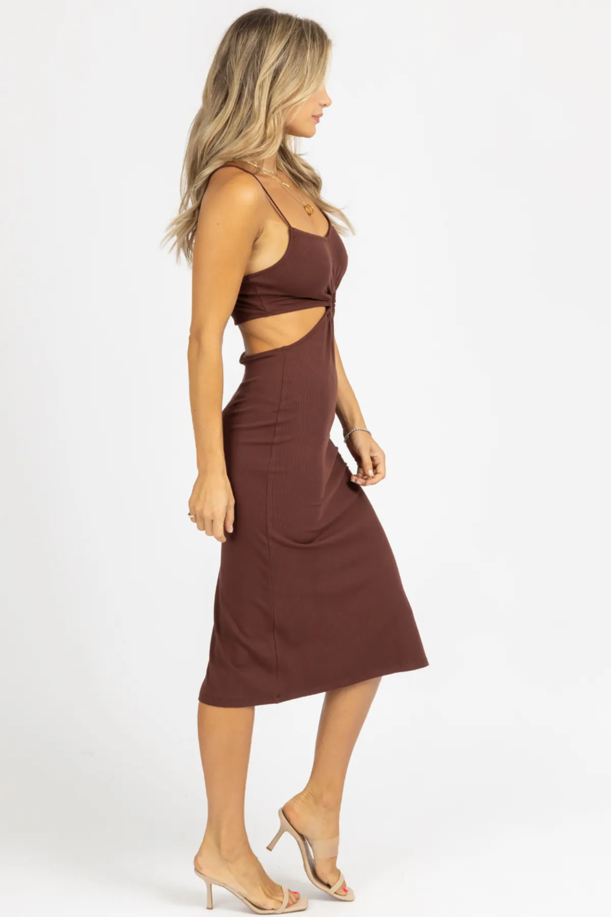 CHOCOLATE O-RING LENNON MIDI DRESS