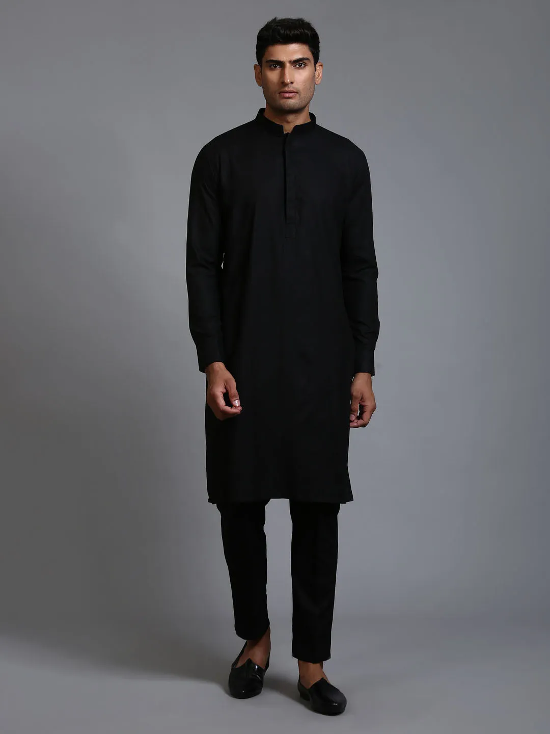 Jashvi Men's Black Cotton Blend Kurta and Pant Set