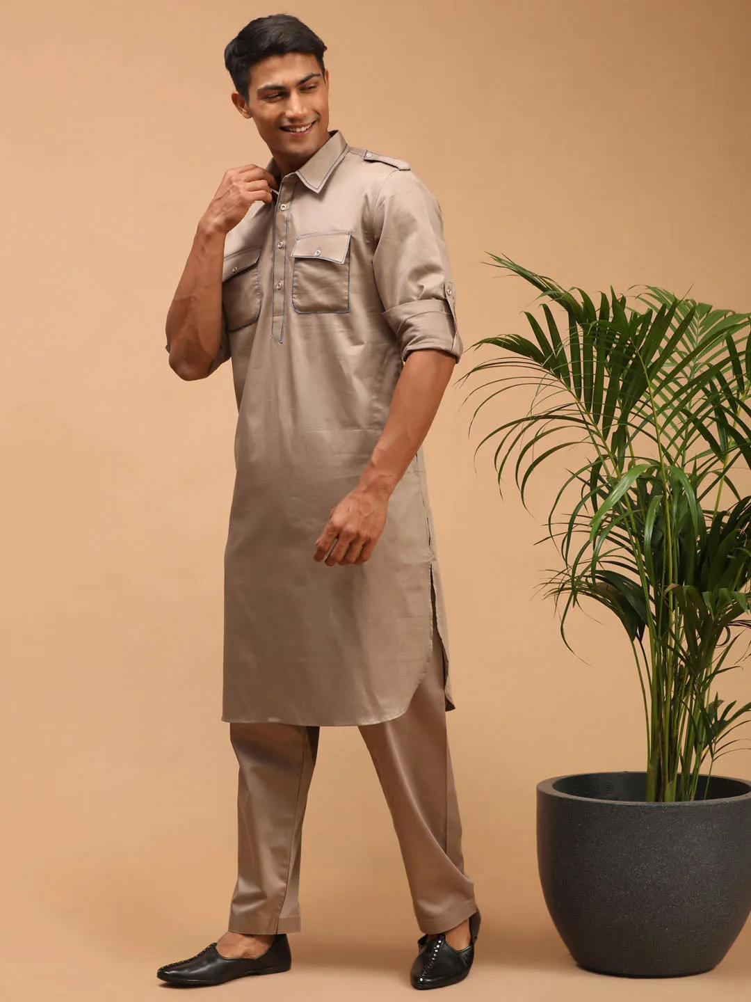 Jashvi Men's Chiku Brown Cotton Blend Pathani Suit Set