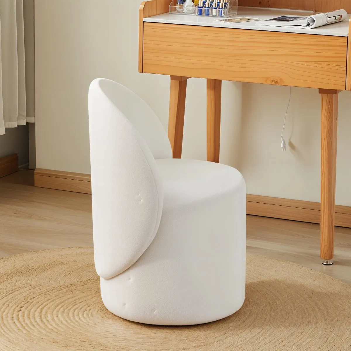 Kocia Accent Chair