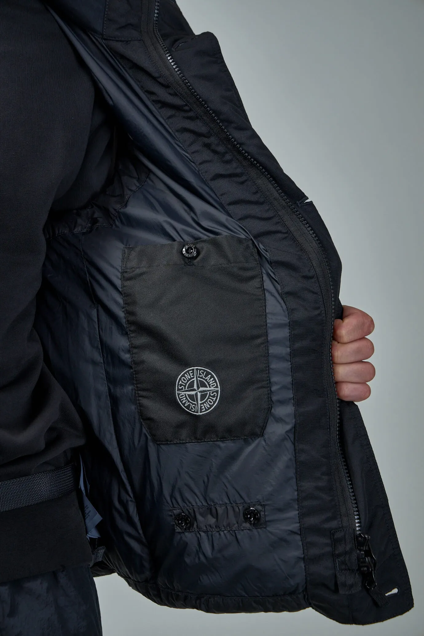 Logo-Appliquéd Webbing-Trimmed Quilted Shell Down Gilet