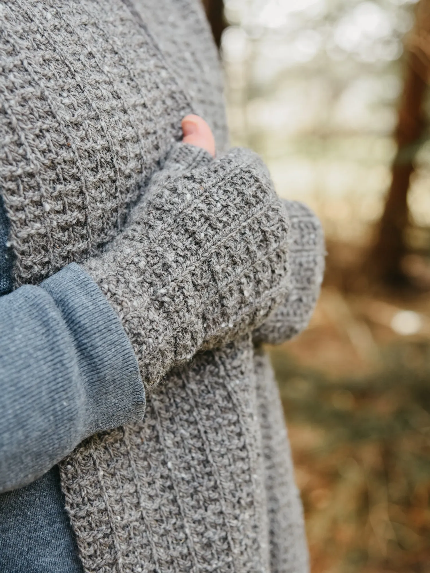 Matterhorn Mitts, Hat, and Scarf Set <br/><small>knitting pattern</small>