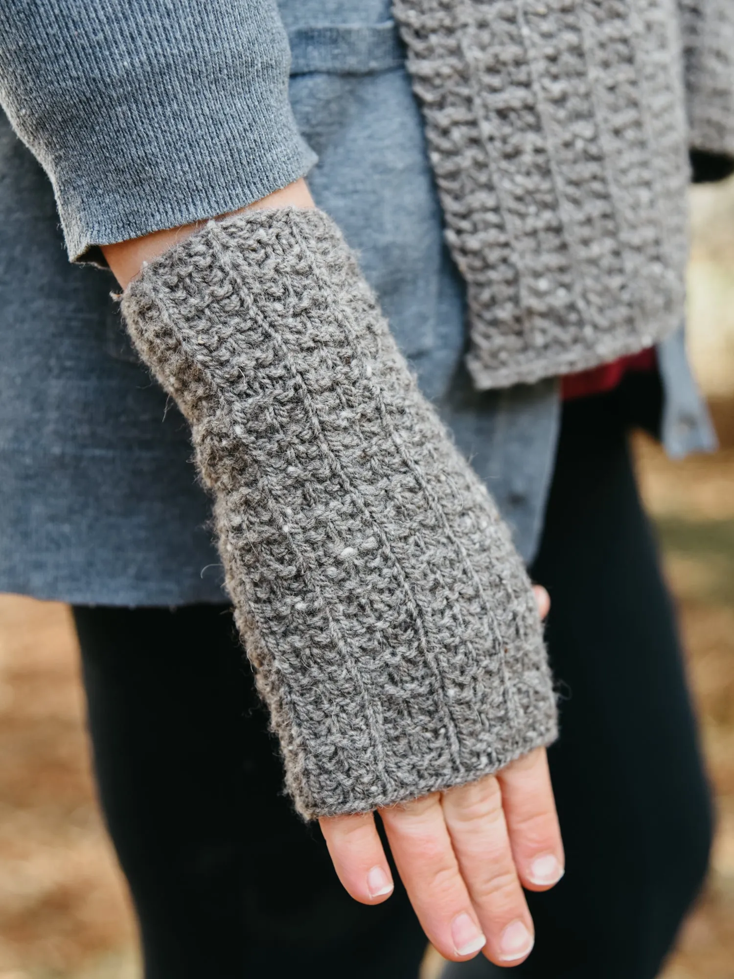 Matterhorn Mitts, Hat, and Scarf Set <br/><small>knitting pattern</small>