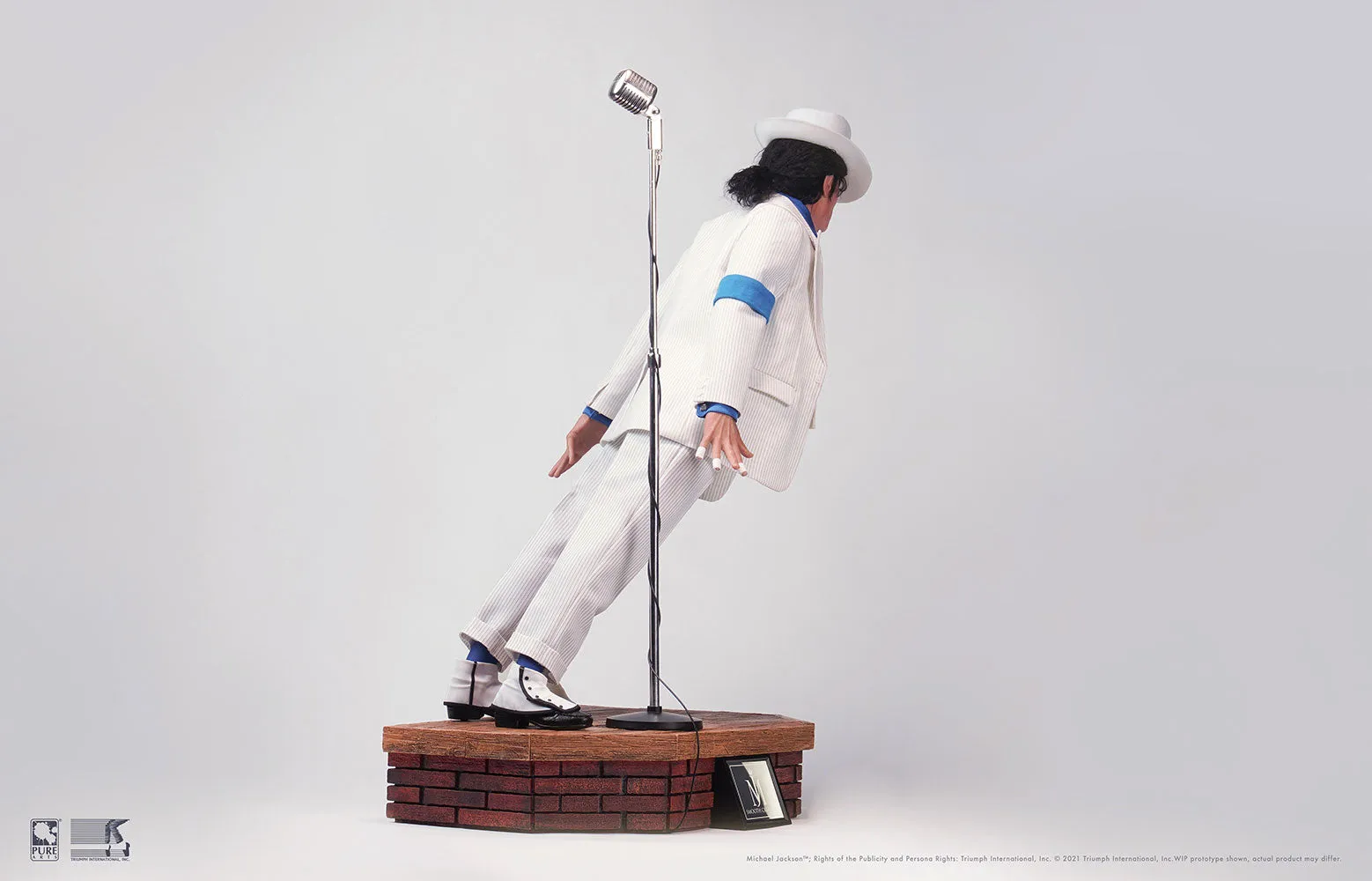 Michael Jackson: Smooth Criminal 1:3 Scale Statue