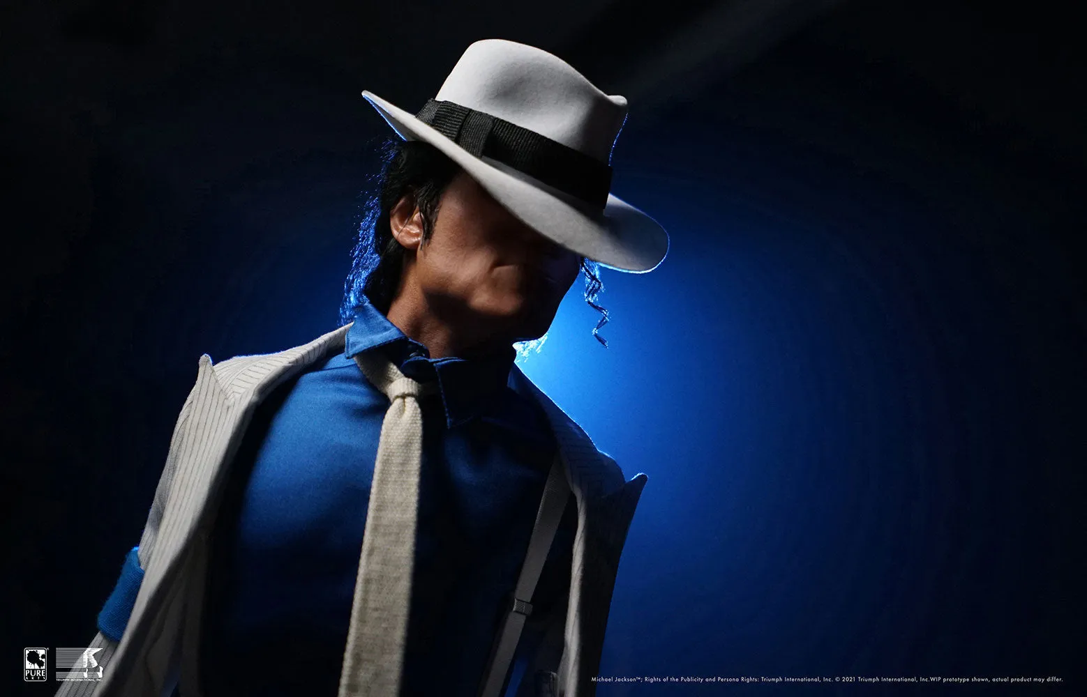 Michael Jackson: Smooth Criminal 1:3 Scale Statue