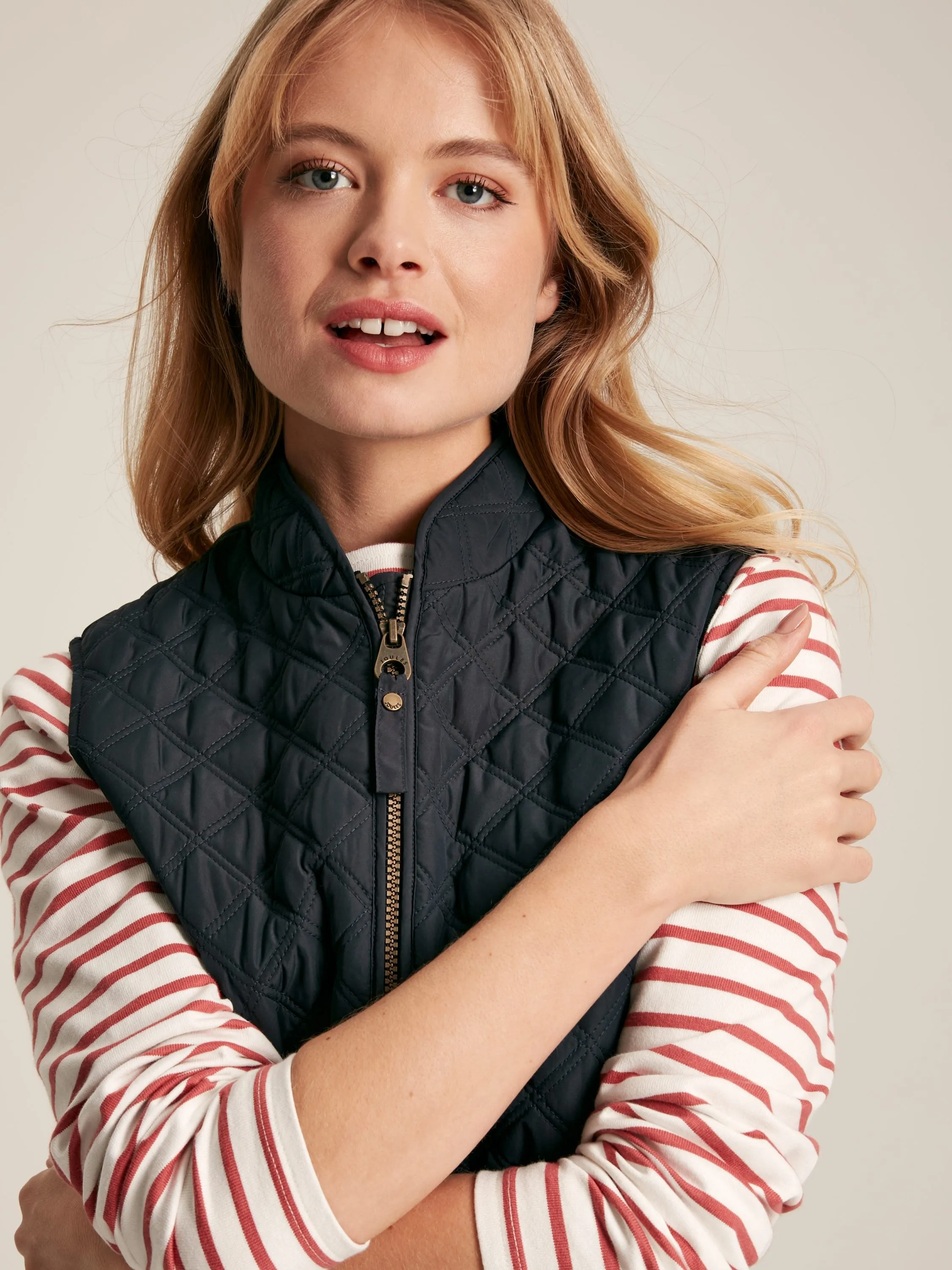 Minx Navy Blue Showerproof Diamond Quilted Gilet