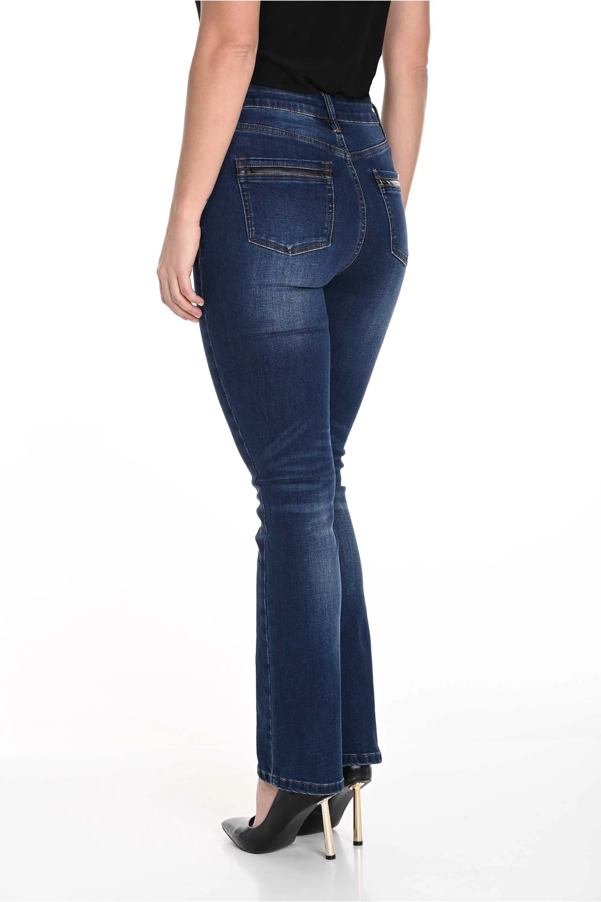 SLIM JEAN WITH POCKET TRIM