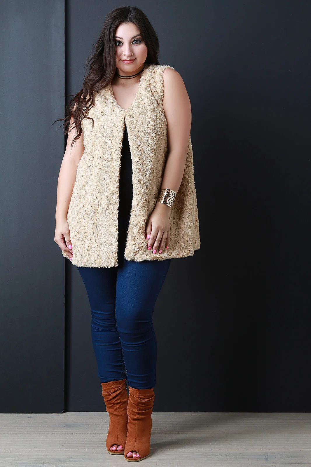 Swirled Faux Fur Vest