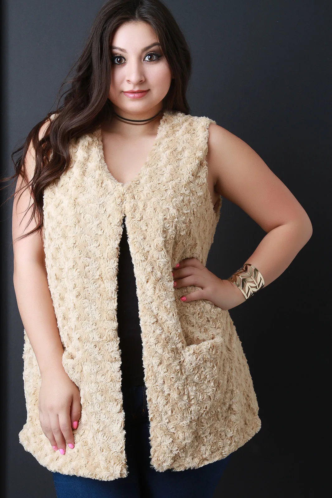 Swirled Faux Fur Vest