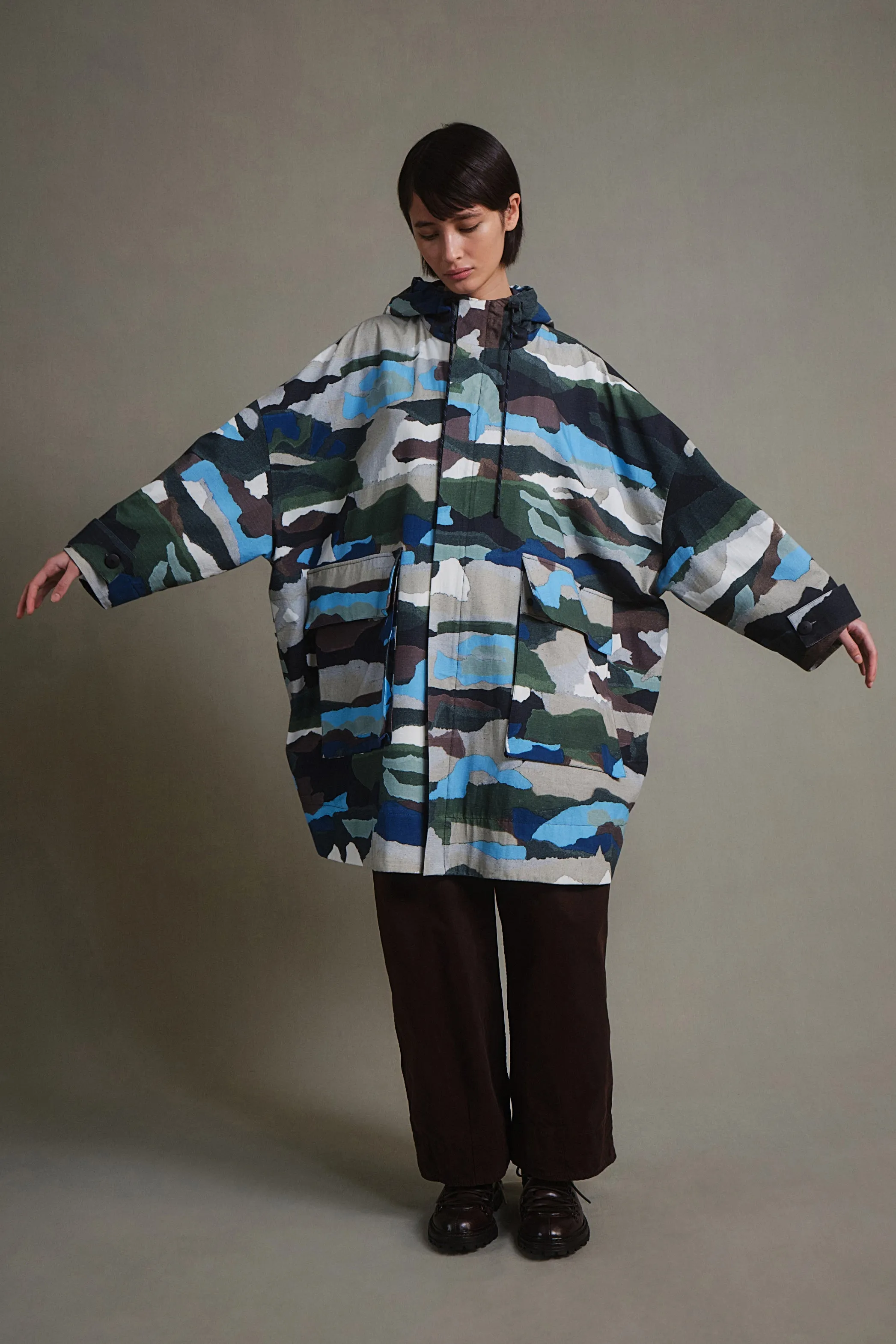 THE WAYFINDER COAT / TORN PAPER CAMO