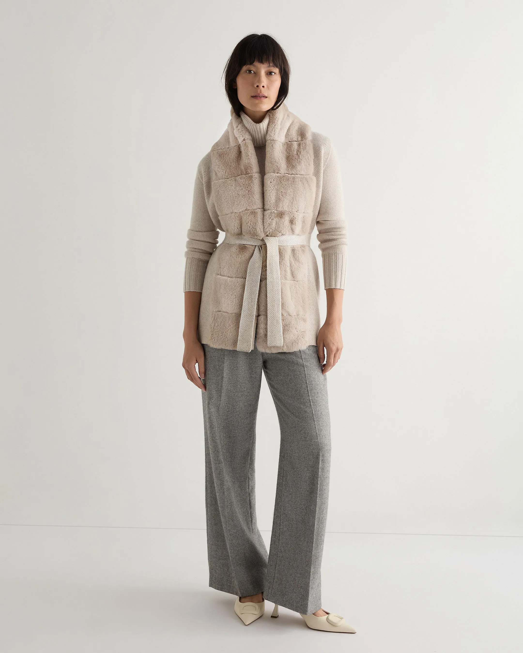 Women's Lola Herringbone Cashmere Gilet With Fur Trim Sand Brown